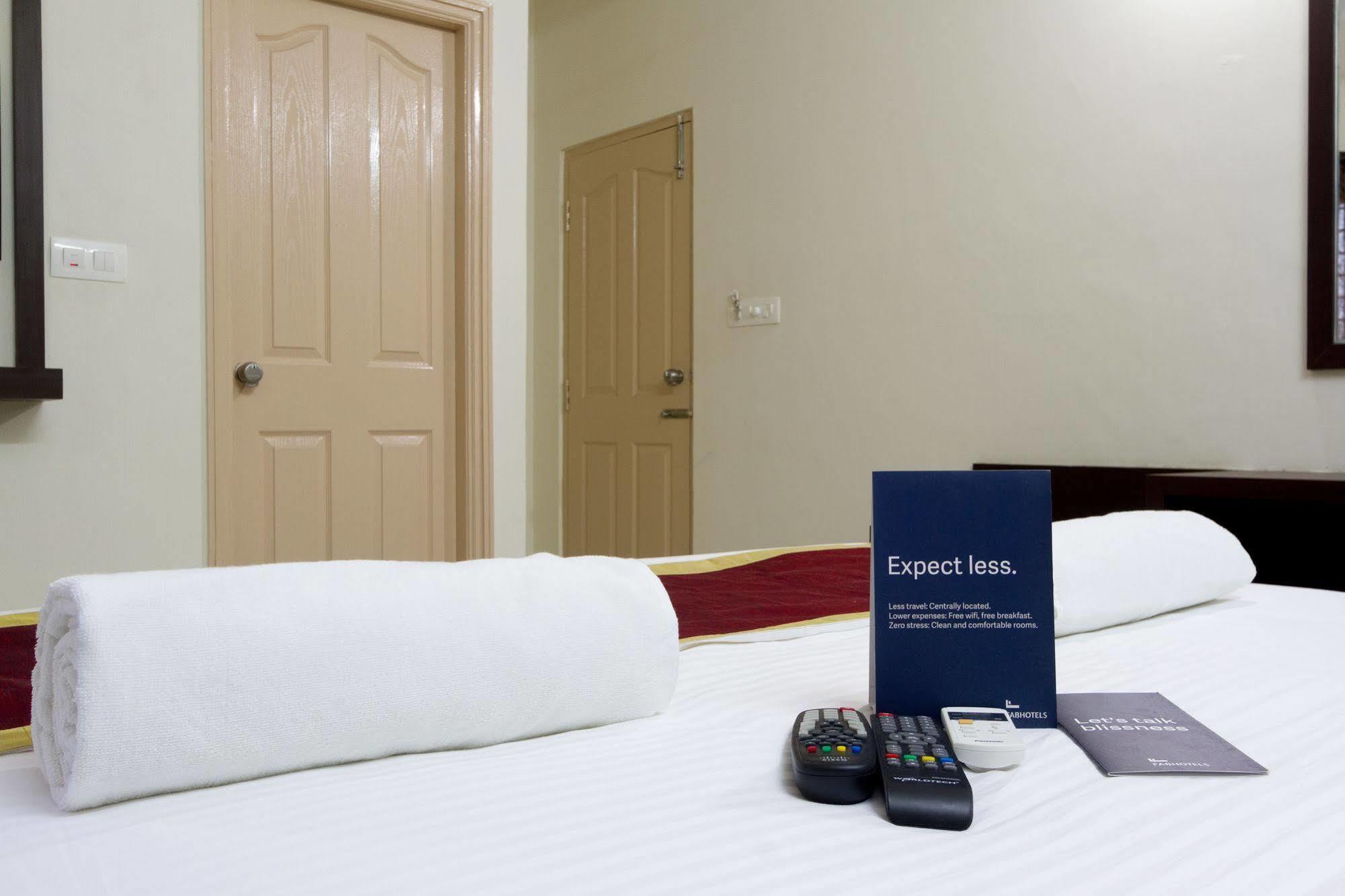 Fabhotel Rms Comforts - Nr Yeshwantpur Railway Station Bangalore Extérieur photo